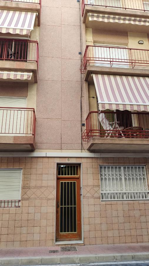 Sunny Apartment Near The Beach 산타 폴라 외부 사진
