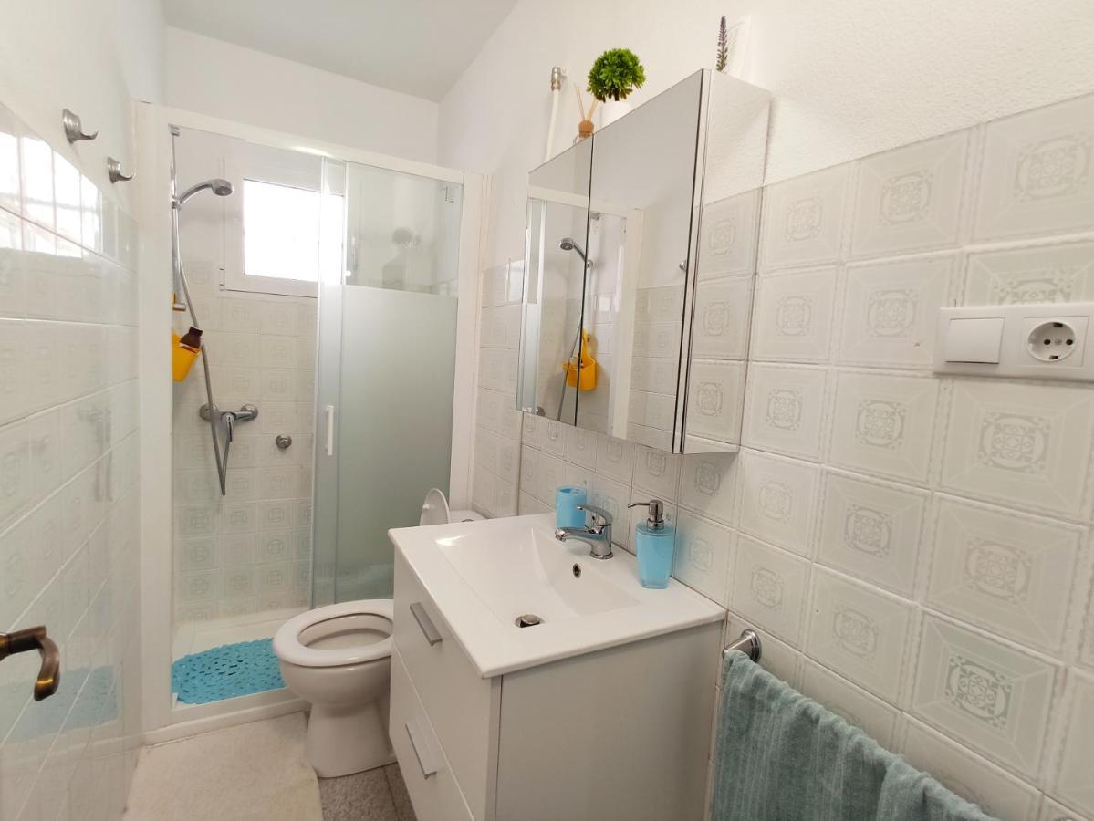 Sunny Apartment Near The Beach 산타 폴라 외부 사진