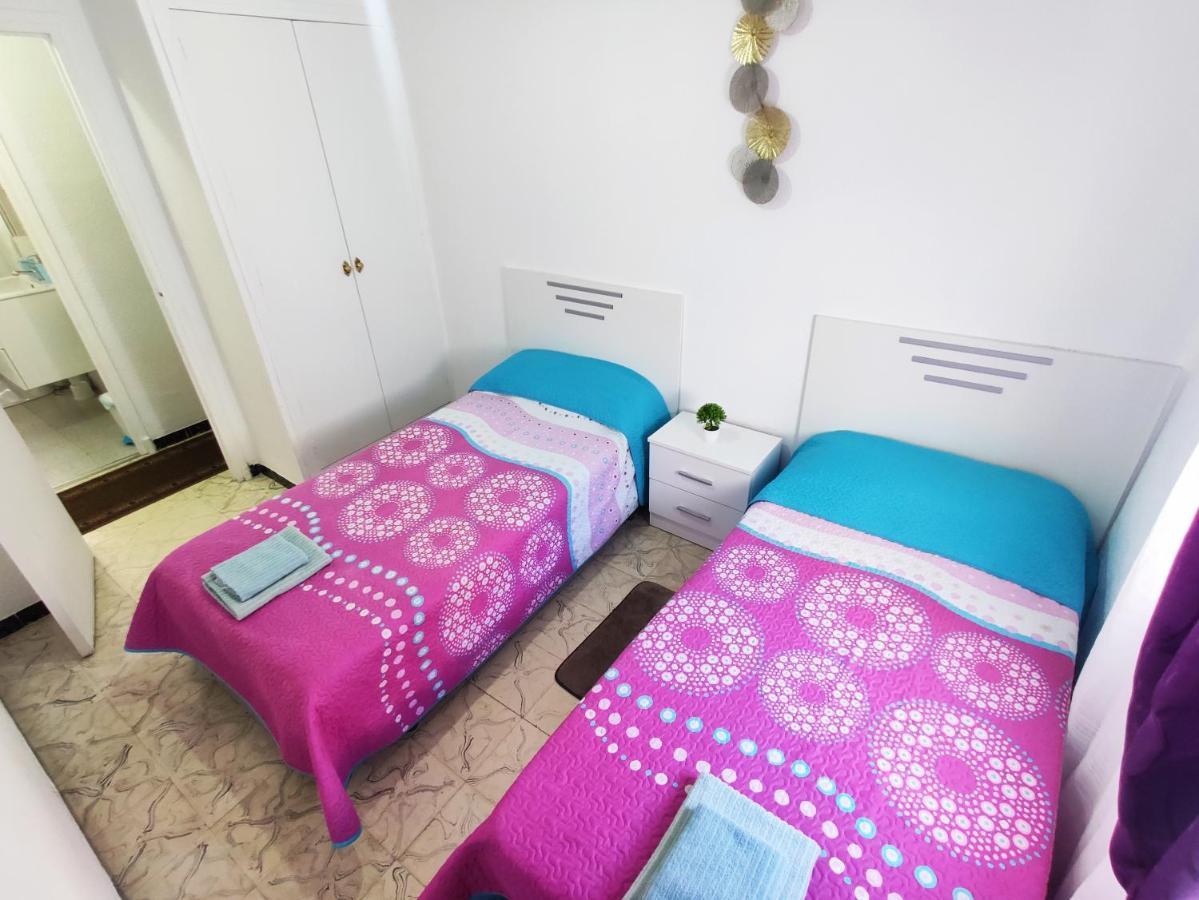 Sunny Apartment Near The Beach 산타 폴라 외부 사진