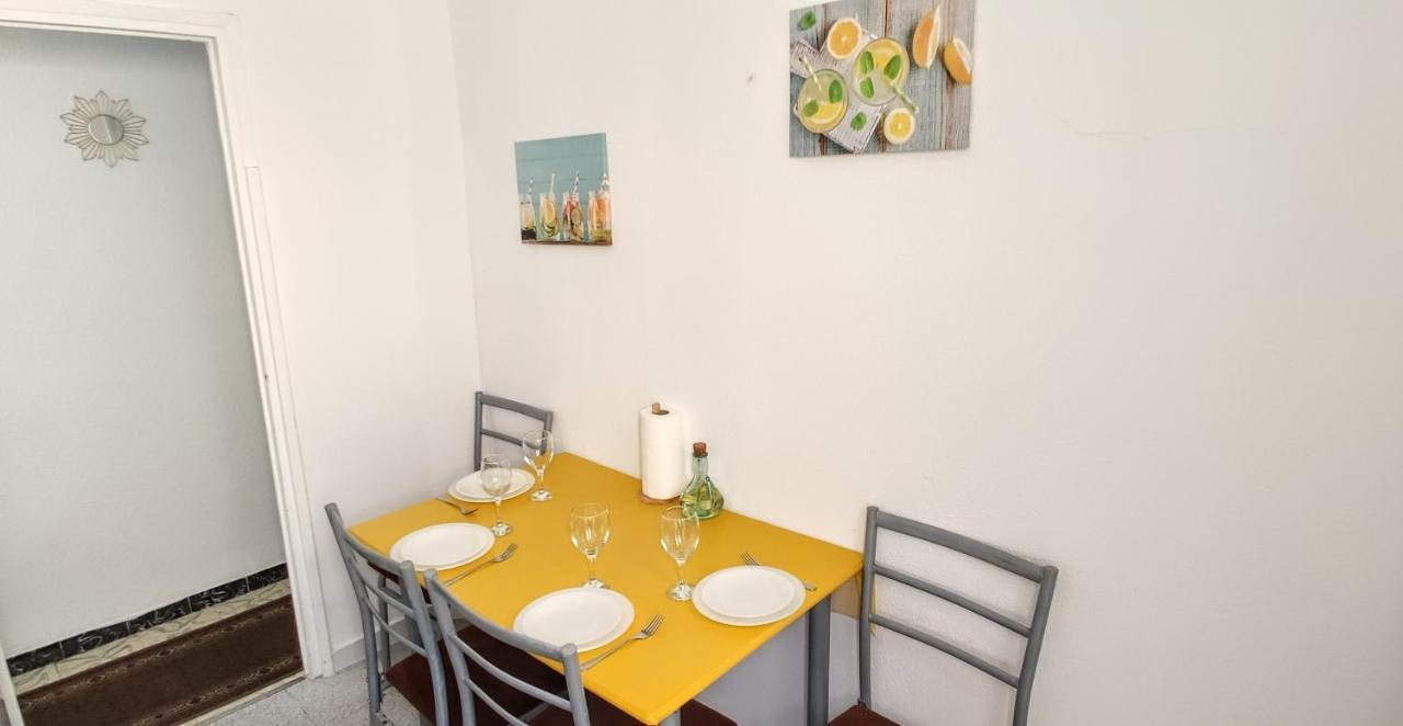 Sunny Apartment Near The Beach 산타 폴라 외부 사진
